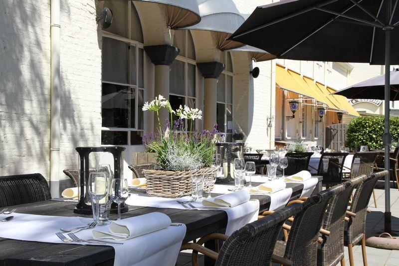 Fletcher Hotel-Restaurant De Reiskoffer Bosschenhoofd Екстер'єр фото
