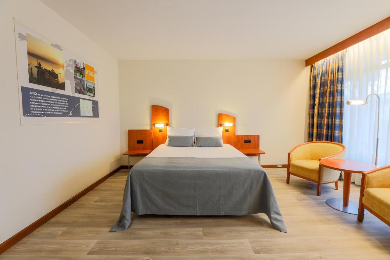 Fletcher Hotel-Restaurant De Reiskoffer Bosschenhoofd Екстер'єр фото